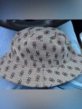 Dooney & Bourke Brown Logo Bucket Hat
